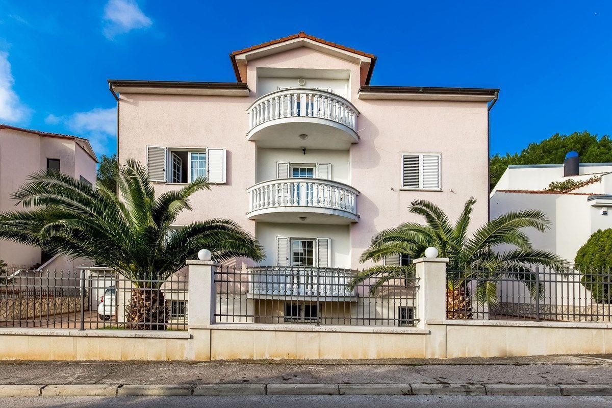 Apartments Ori Pola Esterno foto